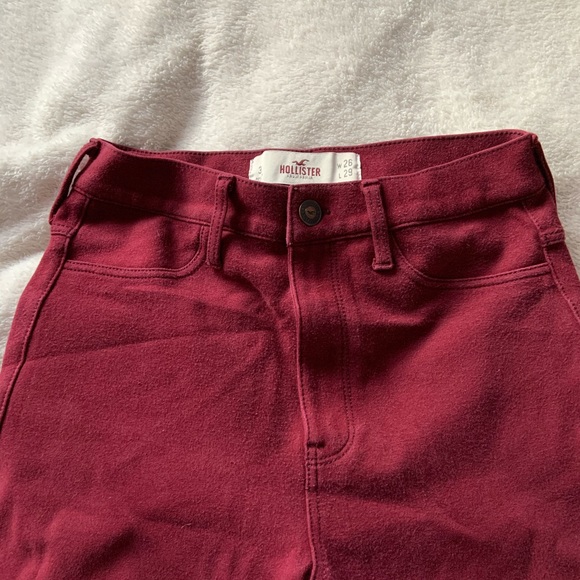 🔆Moving Sale 20% Off 🔆High Waisted Maroon Jeans - Picture 3 of 5